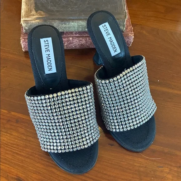 Steve Madden Veera in Black & Rhinestone - Picture 2 of 8